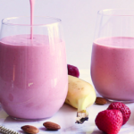 strawberry almond oat smoothie recipe