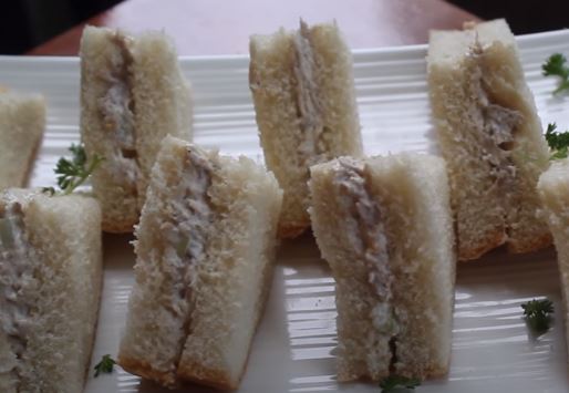 chutney chicken salad tea sandwiches recipe