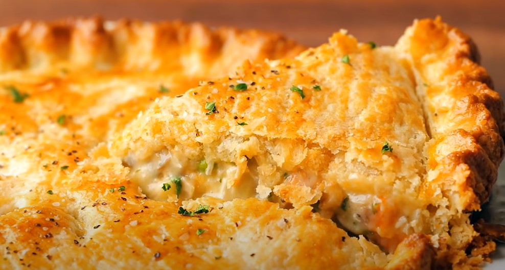 cheesy chicken pot pie recipe