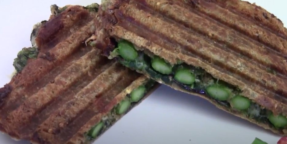 asparagus prosciutto panini with garlic mayonnaise recipe