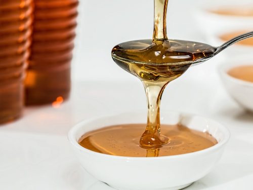 Caramel Syrup Recipe, sweet and thick caramel syrup made with sugar and water