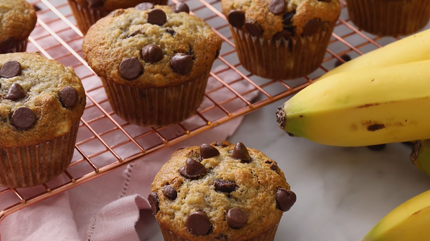 banana chocolate chip cupcakes recipe