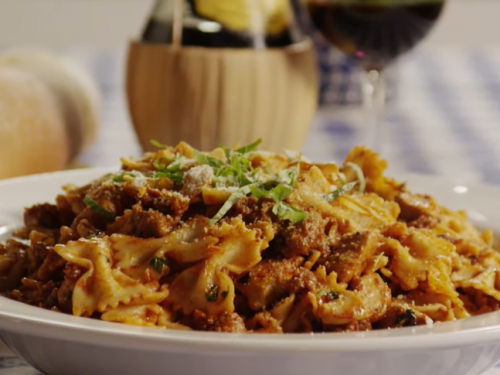 bow tie pasta with sausage and sweet peppers recipe