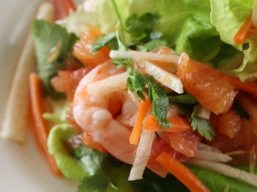 citrus-marianted shrimp with grilled-onion and orange salad recipe