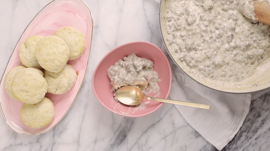 comforting sausage gravy recipe