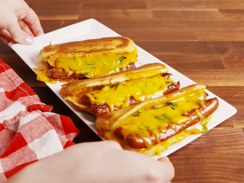 hot grill cheese-stuffed hotdog buns recipe