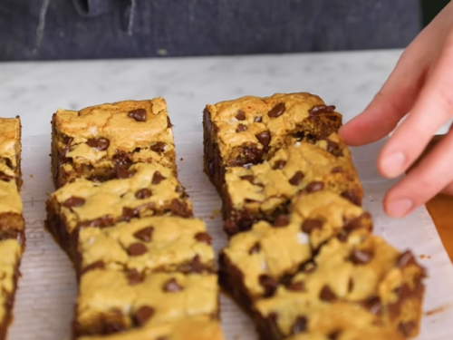 peppermint chocolate chip cookie bars recipe