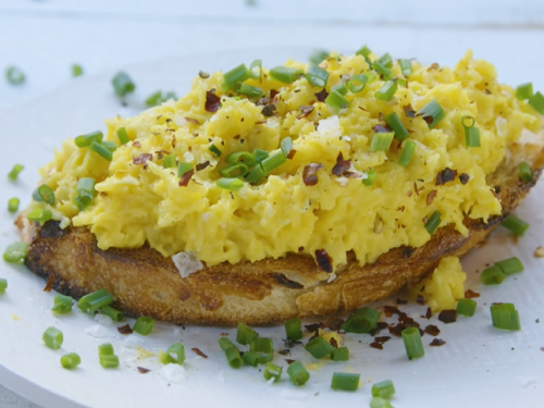 scrambled eggs with fresh herbs and cheese recipe