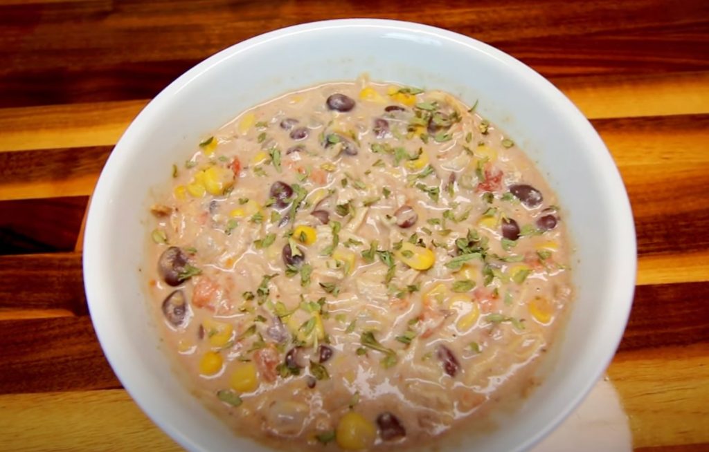 SLOW COOKER CREAM CHEESE CHICKEN CHILI Recipe