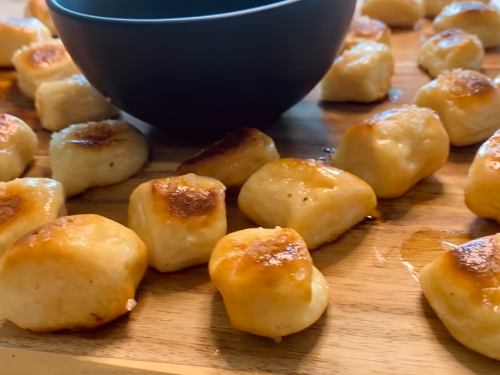 3-ingredient pretzel bites recipe