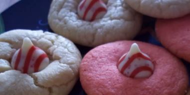 candy cane kiss sugar cookies recipe