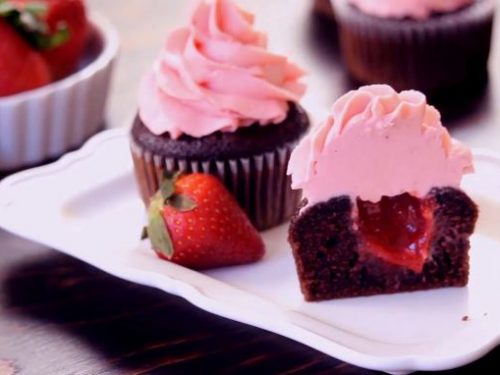 chocolate cupcakes with strawberry frosting recipe