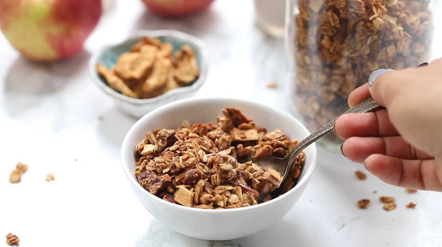 apple spice quinoa granola recipe