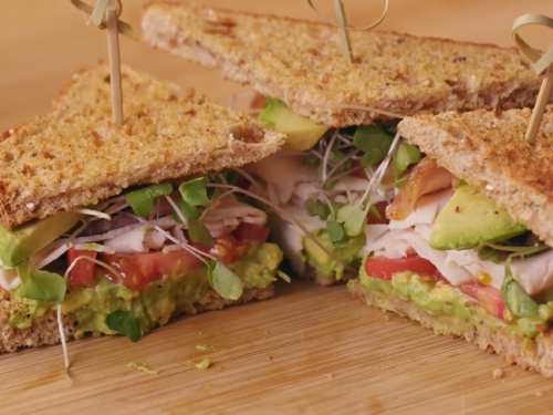 california avocado chicken club sandwich recipe