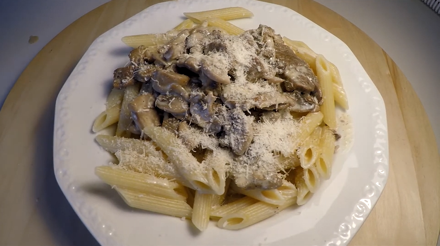 creamy beef and mushroom stroganoff recipe