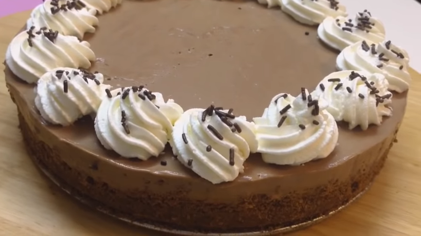 easy chocolate mousse pie recipe