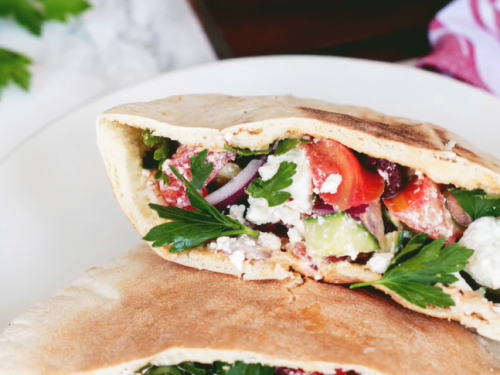 tuna and chickpea pita sandwiches recipe